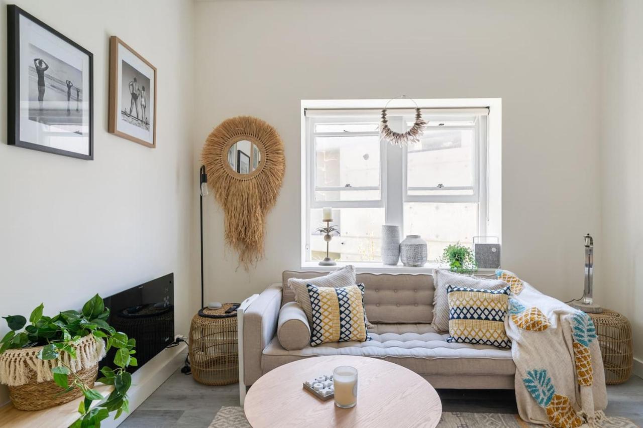 Relaxed Coogee Coastal Living With Ocean Views * Sydney